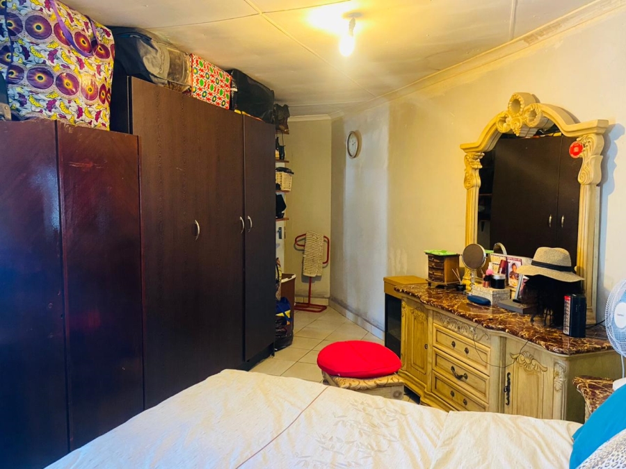 2 Bedroom Property for Sale in Kuyasa Western Cape